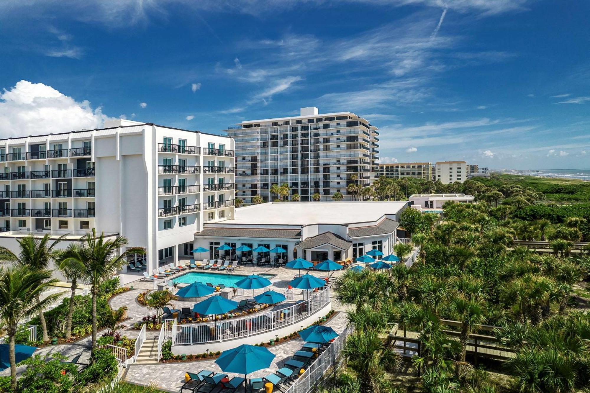 Hilton Garden Inn Cocoa Beach-Oceanfront Exterior photo